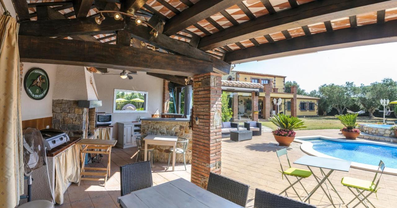 La Villa Du Golf Пералада Екстериор снимка