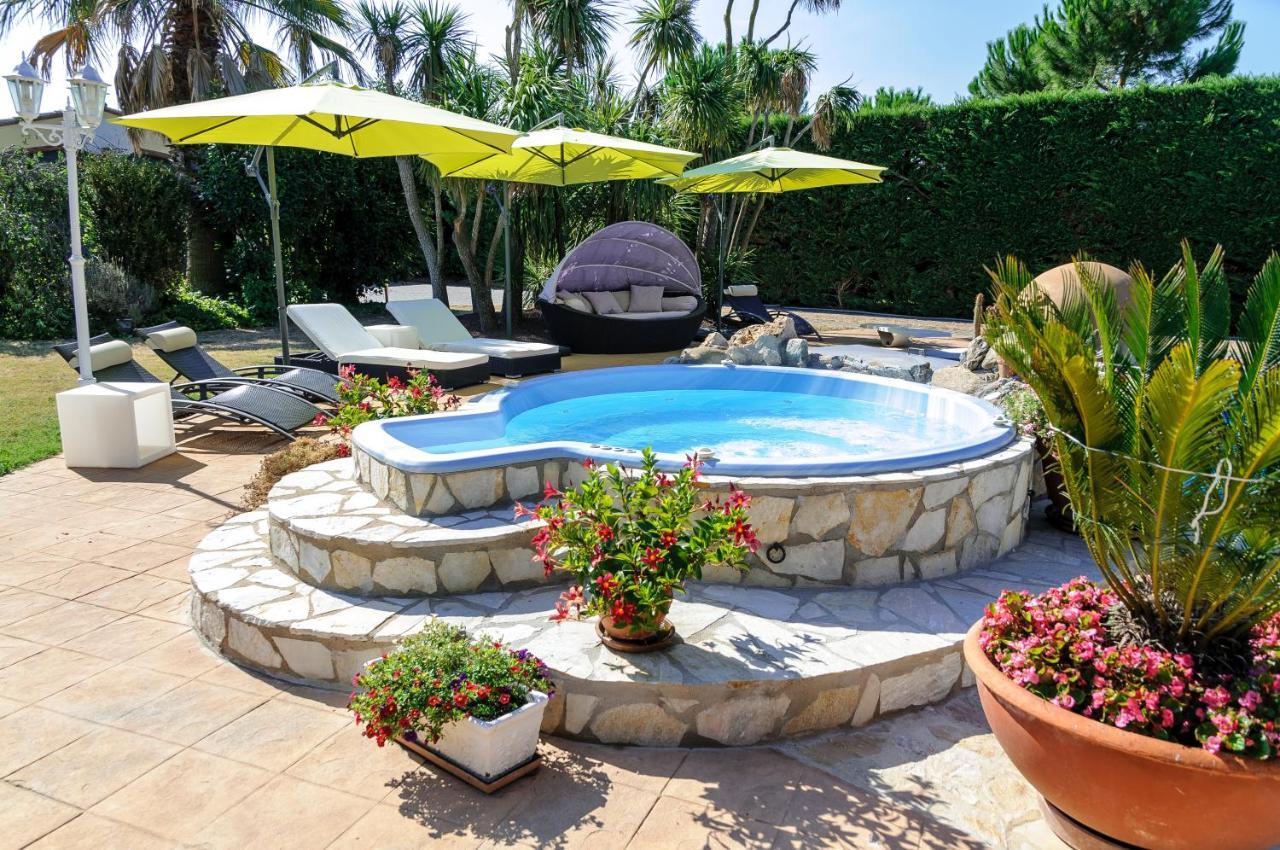 La Villa Du Golf Пералада Екстериор снимка