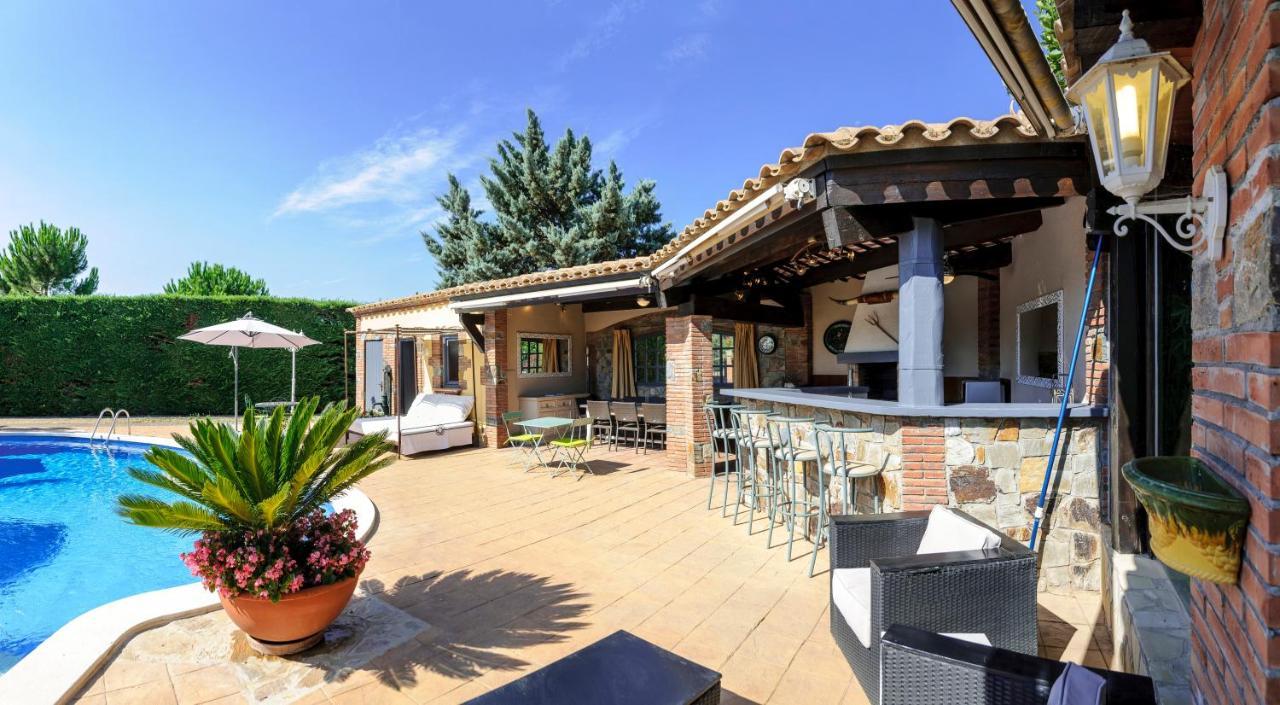 La Villa Du Golf Пералада Екстериор снимка